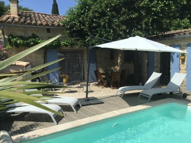 Maison De Plain Pied Pour 4 Pers Piscine Lussan Lussan  Zewnętrze zdjęcie