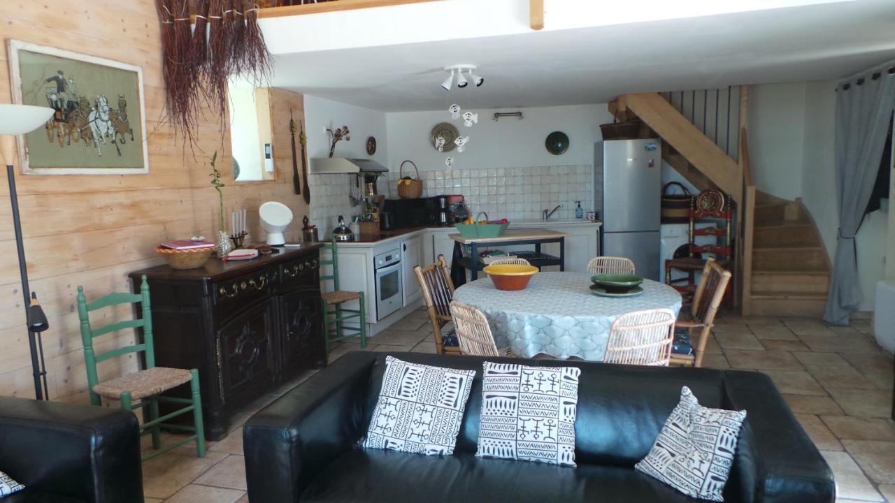 Maison De Plain Pied Pour 4 Pers Piscine Lussan Lussan  Zewnętrze zdjęcie
